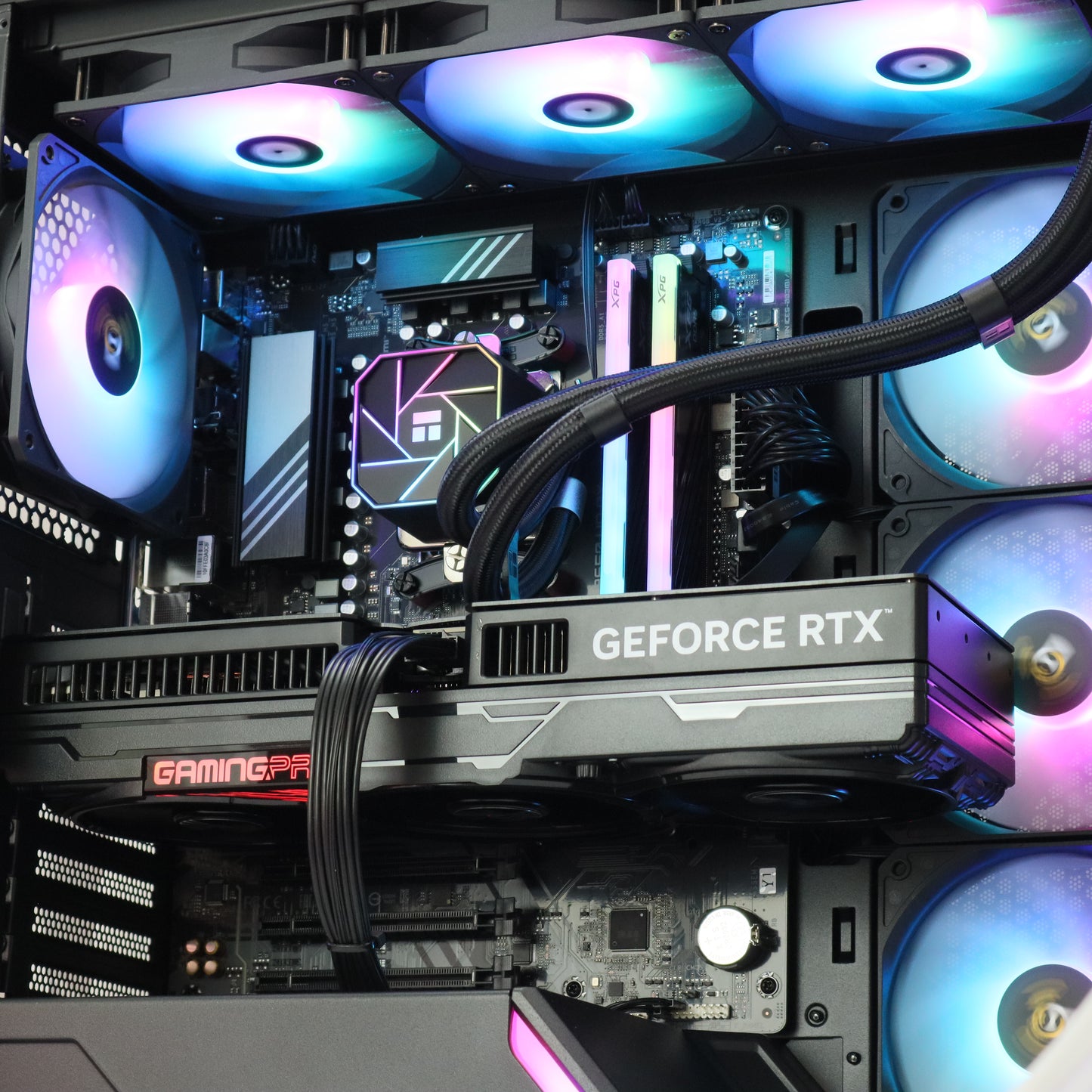 ELECTRO - DRONE - RYZEN 7 7800X3D / 32GB RAM / RTX 5080