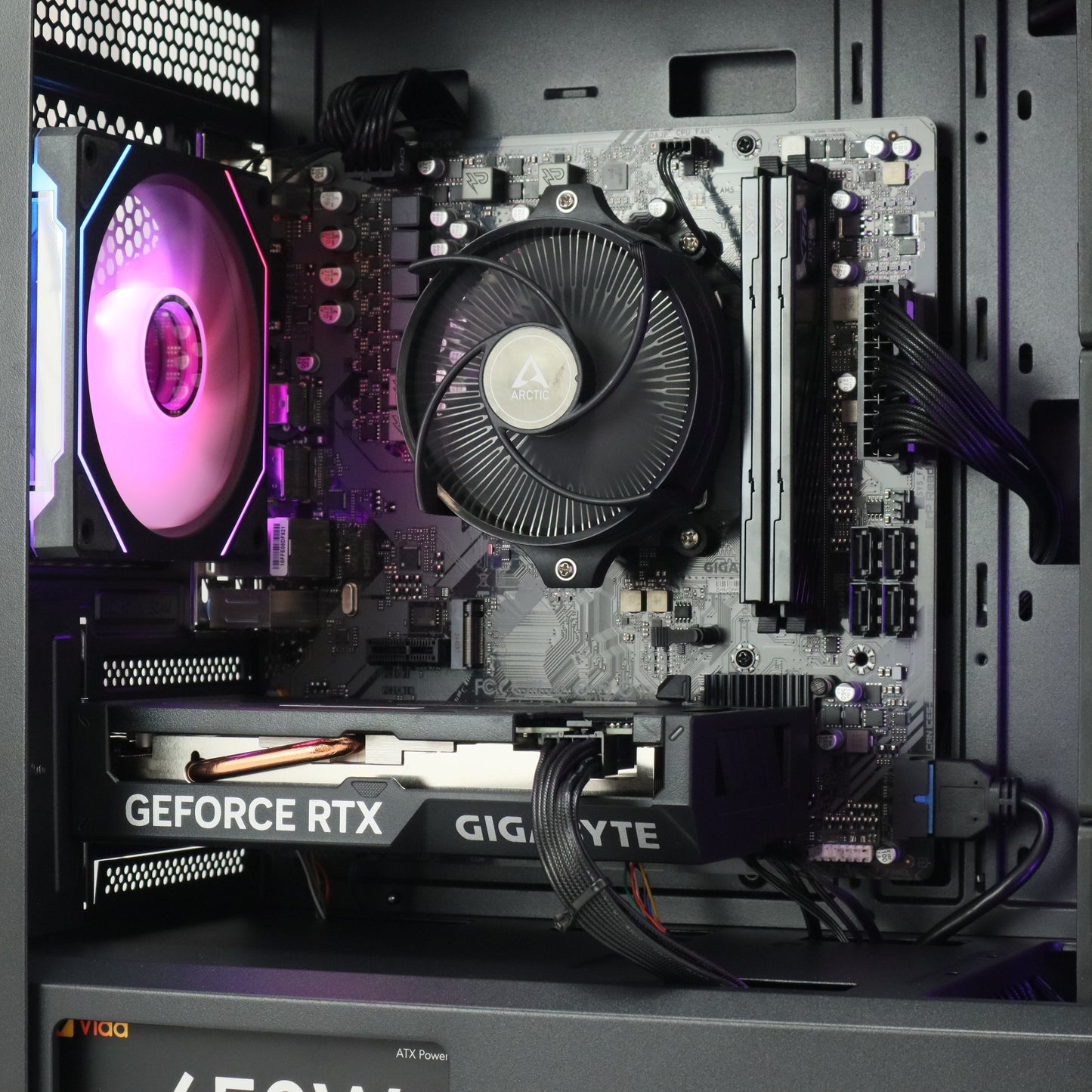 ELECTRO VORTEX - RYZEN 5 8400F / 32GB RAM / RTX 4060