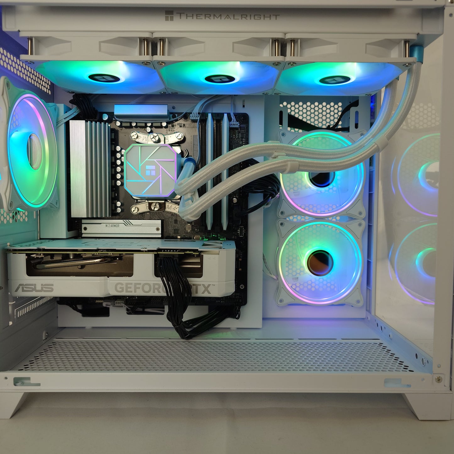 ELECTRO - ICE - Ryzen 5 7500F / 32GB RAM / RTX 4070 SUPER