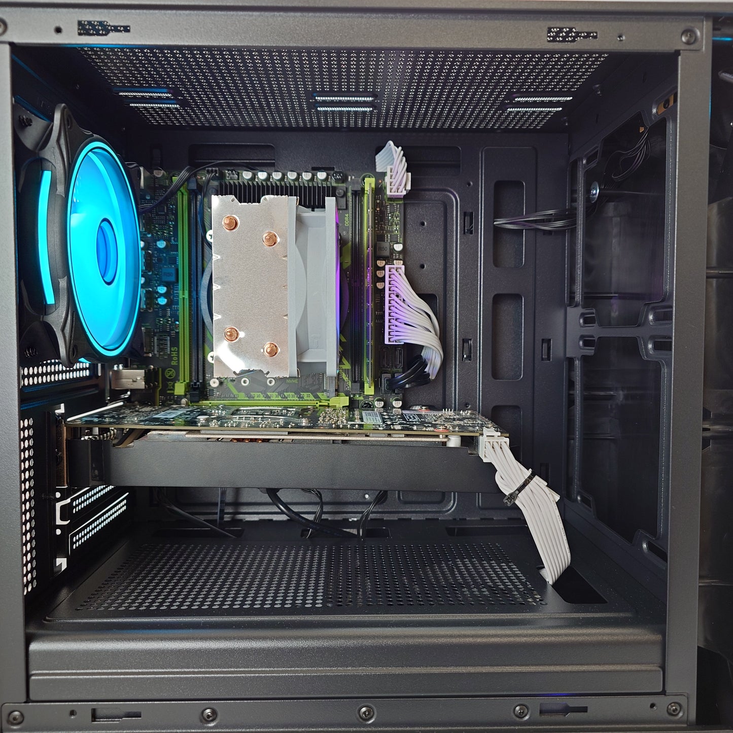 ELECTRO - SPARK - 12 Core Xeon / 16GB RAM / GTX 1060 6GB