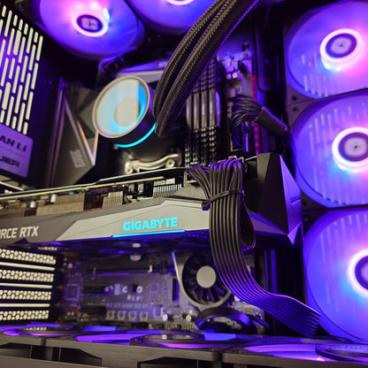 ELECTRO - FORGE - Ryzen 9 3900X / 32GB RAM / RTX 3070 (Grade A)