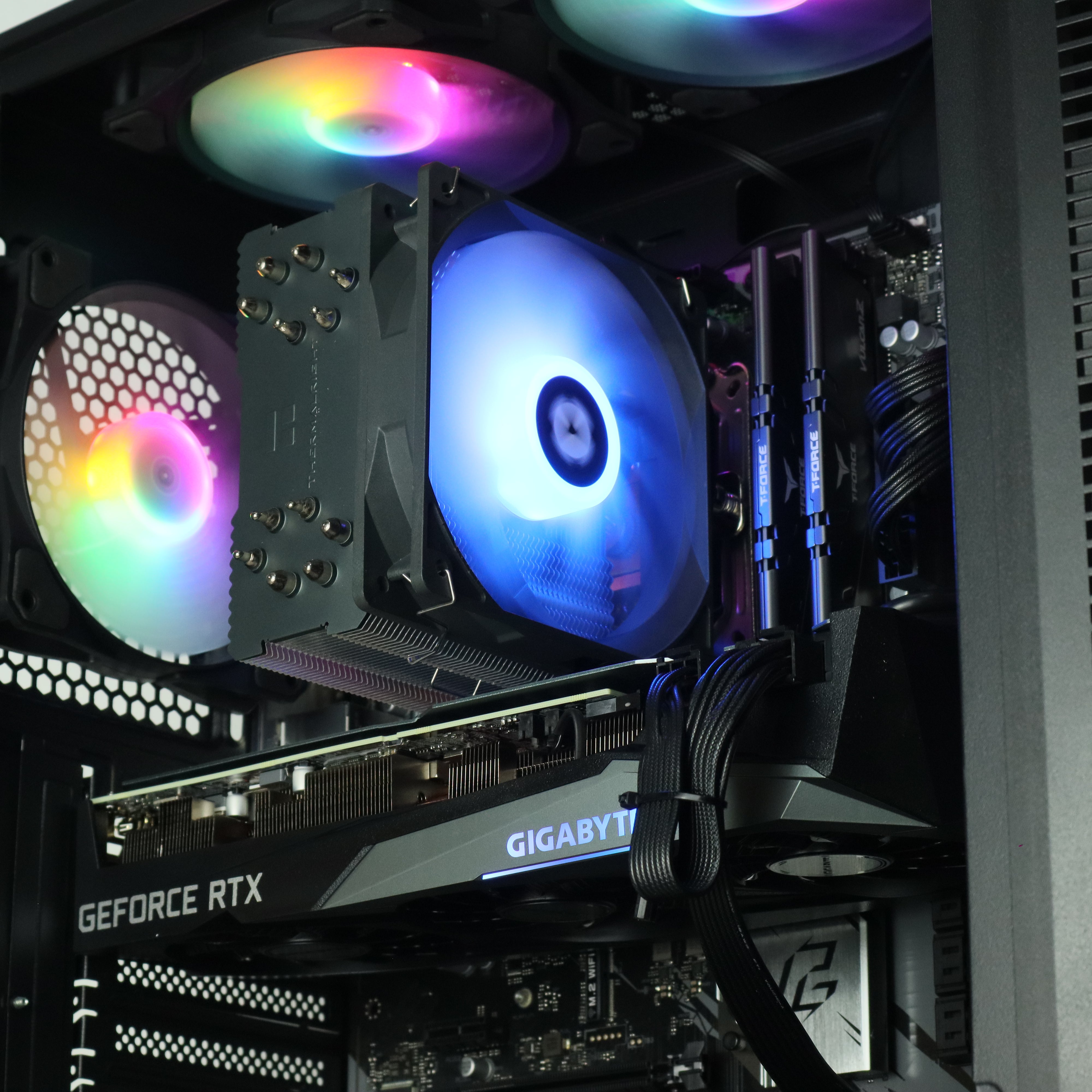 ELECTRO - ZEUS - Ryzen 7 5700X / 32GB RAM / RTX 3070 – Electro PC